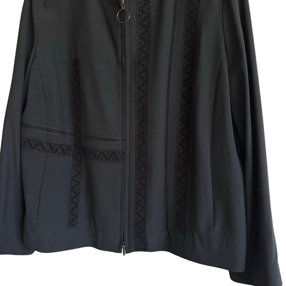 Akris Punto Black Lace Inset Zip-Up Jacket, Size 14 - Picture 2 of 11